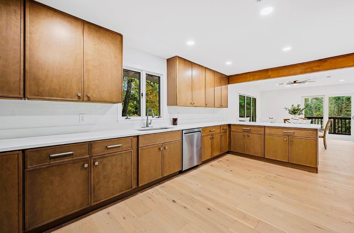 b1637ad5-d672-4075-a7b4-0a6d6260db37